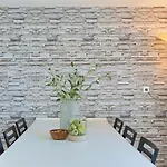 Tijan By Interhome * Žminj