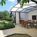Tijan By Interhome * Žminj