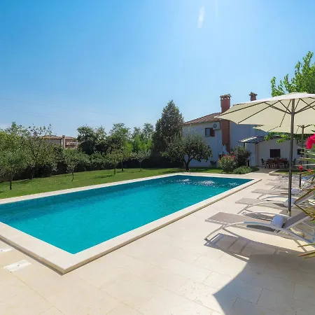 Holiday home Tijan By Interhome *