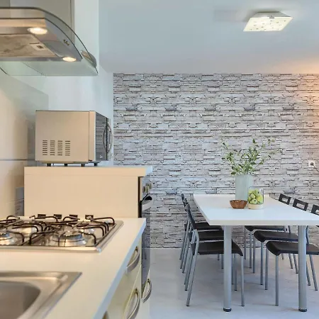Holiday home Tijan By Interhome Zminj