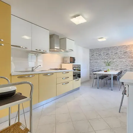 Tijan By Interhome *