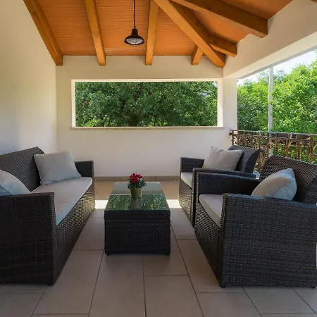 Holiday home Tijan By Interhome