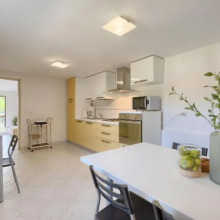 Tijan By Interhome